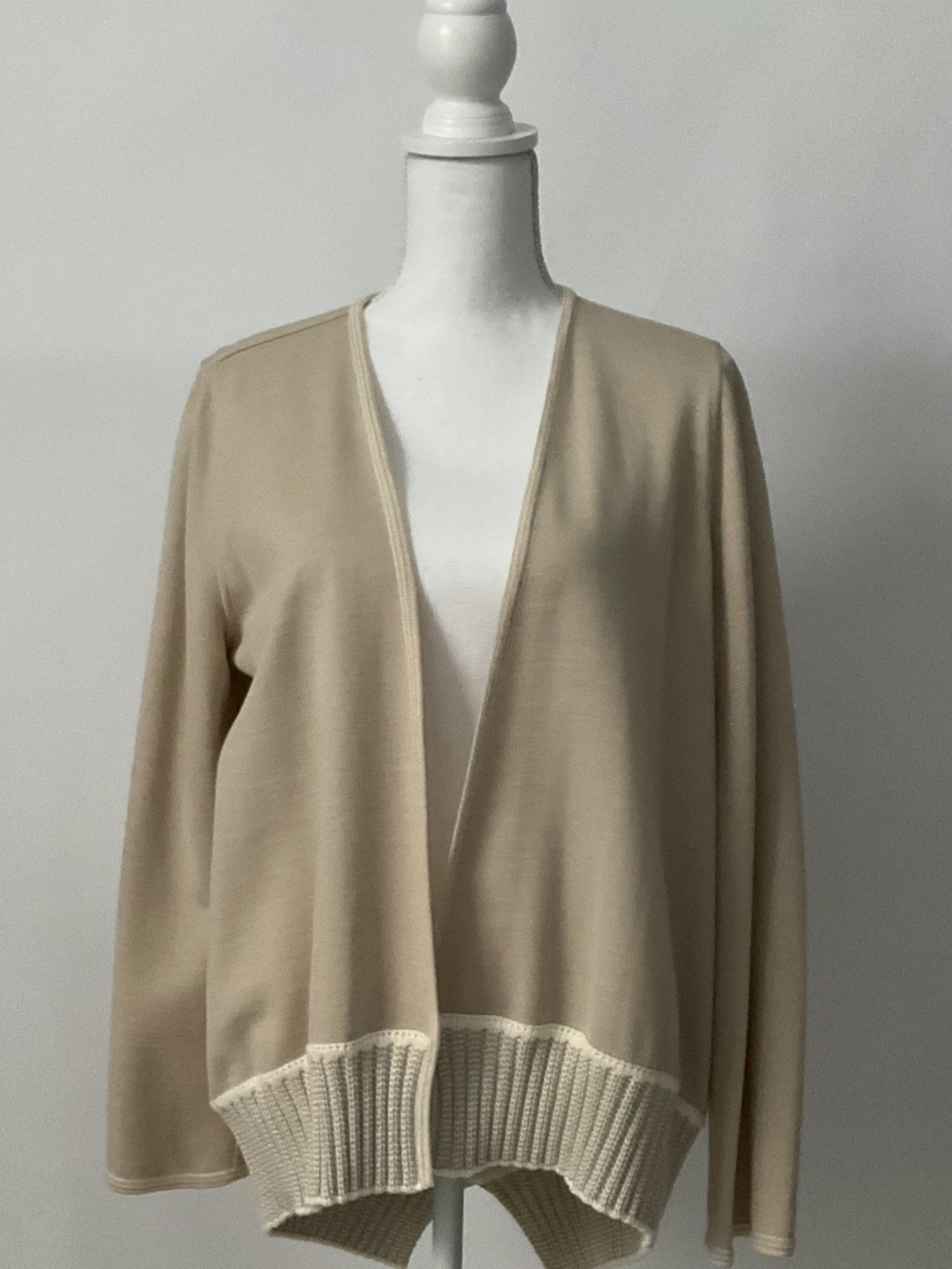 St. John Cream Ivory Fabric Knit Open Cardigan Sweater Jacket Size S